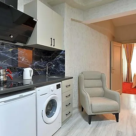 Sea Moon Hotel 3*