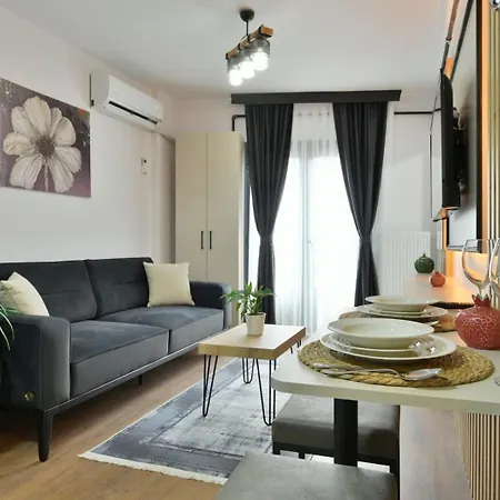 Sea Moon Otel 3*
