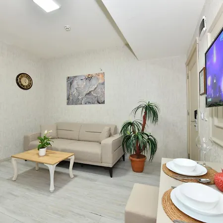Sea Moon 3*