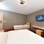 Hotel Sea Moon 3*
